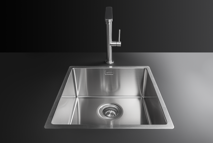 Do Stainless Steel sinks Scratch?